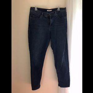 Levi’s 311 Shaping Skinny